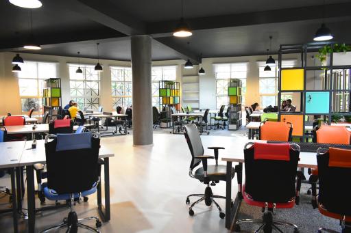 عکس فضای کار اشتراکی نکسترا