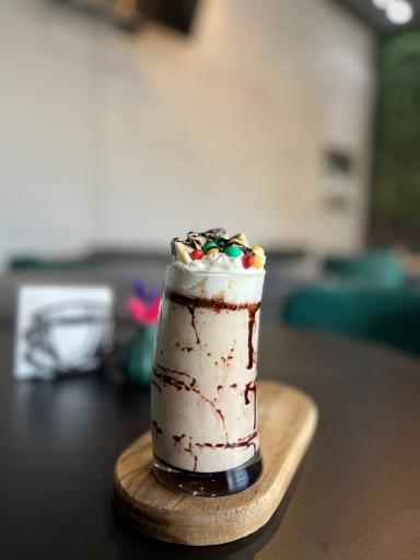 عکس کافه پیشی