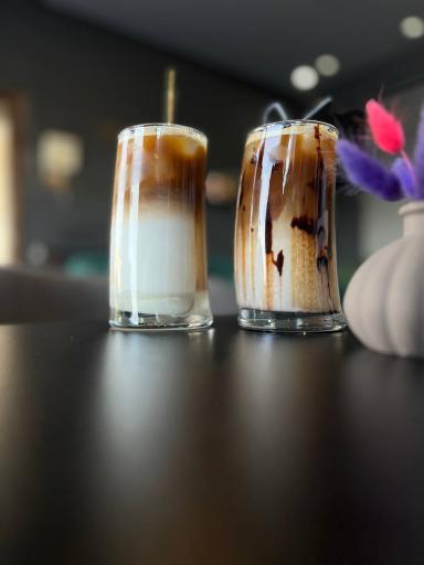 عکس کافه پیشی