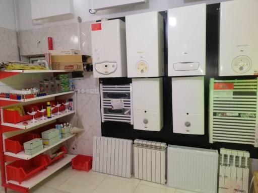 عکس فروشگاه شرق