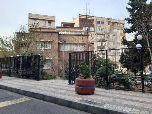 عکس خانه موزه استاد لر زاده