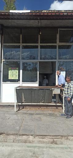 عکس نانوایی سنگکی مشاء