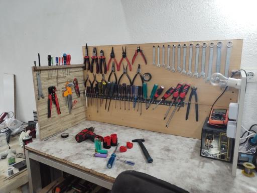 عکس تعمیرات ابزار پرشین 