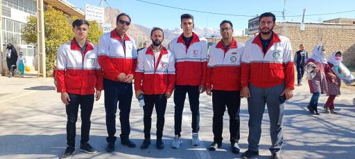 عکس هلال احمر بختگان