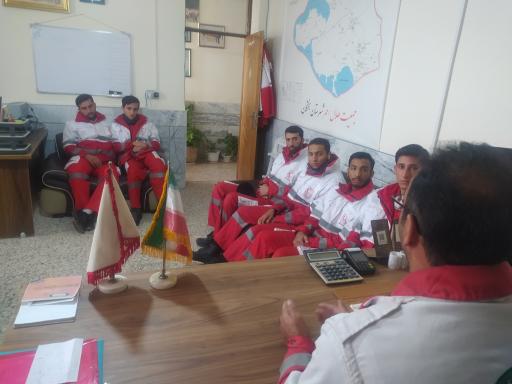 عکس هلال احمر بختگان