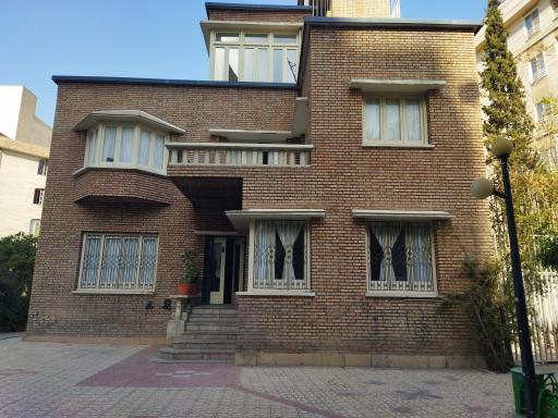 عکس خانه موزه استاد لر زاده