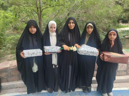 عکس دبستان غیردولتی دخترانه گلستان فاطمی 