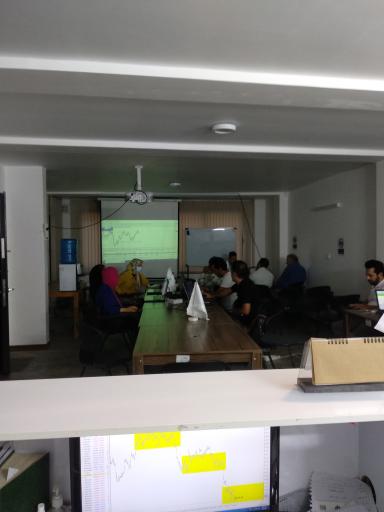 عکس کارگزاری سهام بارز بورس