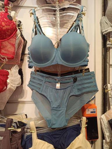 عکس فروشگاه لباس زیر زنانه دوشس 