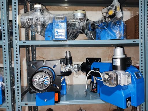 عکس تعمیرات مشعل اطمینان