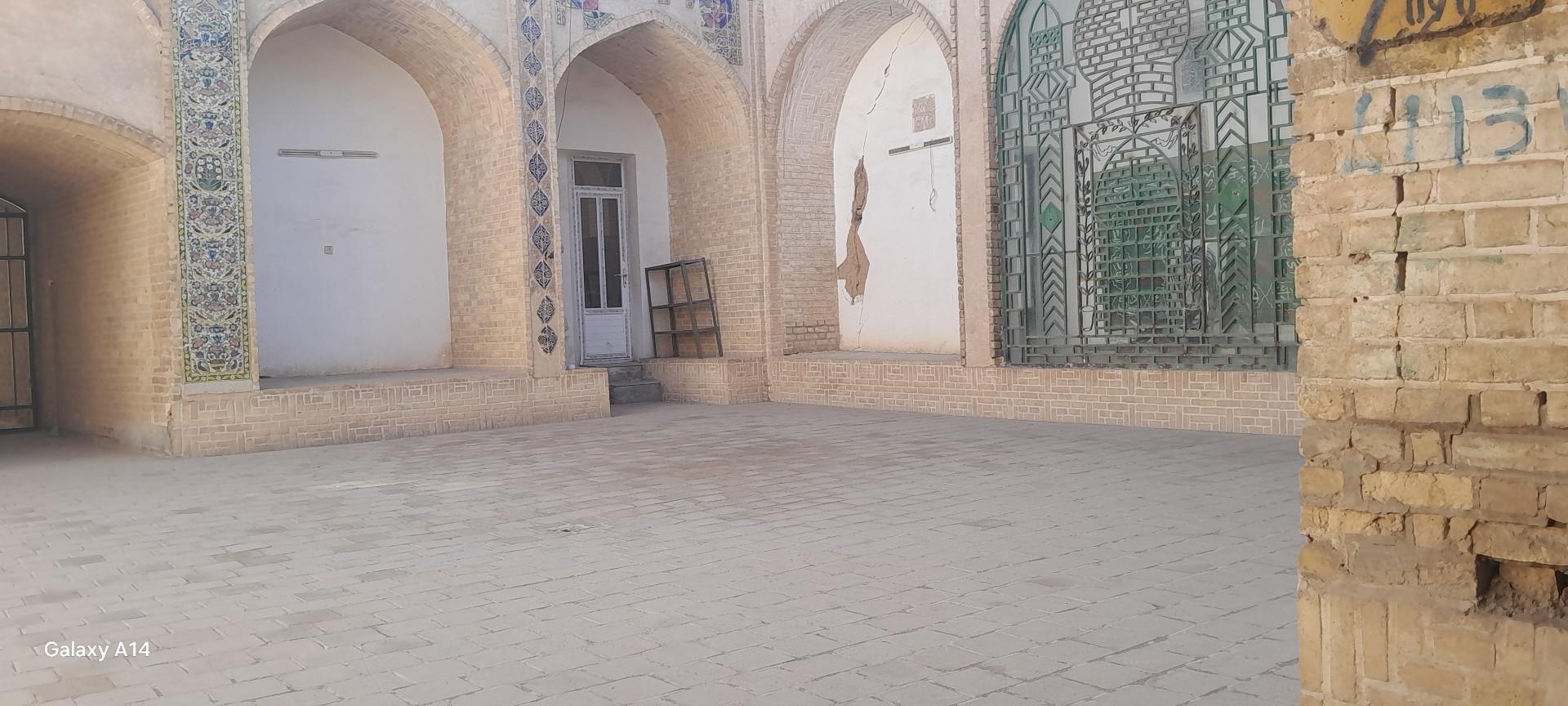 عکس حسینیه نقشین