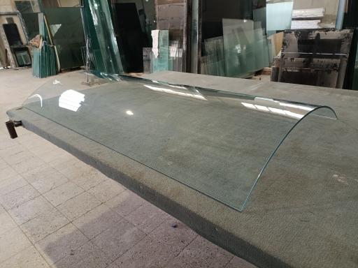 عکس پنجره راد (شیشه خم اعتصامی)