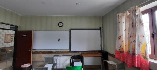 عکس دبیرستان غیردولتی کاوش