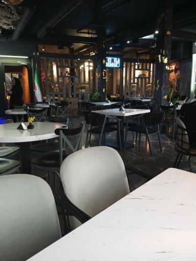 عکس کافه احمد ظاهر