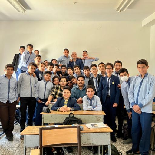 عکس دبیرستان امام رضا (ع) واحد 9