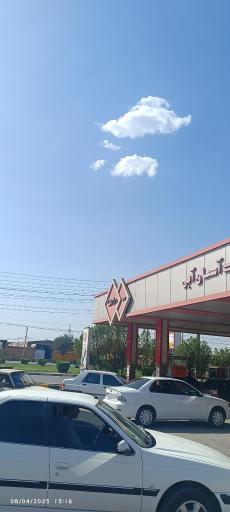 عکس پمپ بنزین اکسین