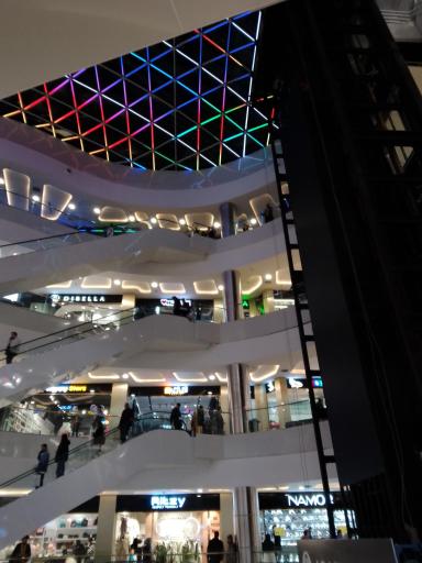 عکس آرش مال