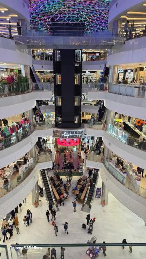 عکس آرش مال