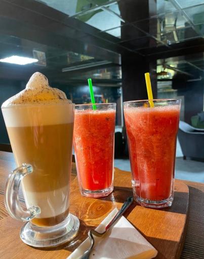 عکس کافه رستوران پاییز 