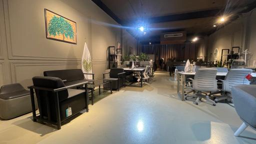 عکس فروشگاه مبلمان اداری دکو مهر