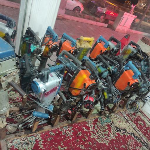 عکس کرایه‌ ابزار مهدی‌ سبزی