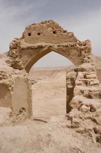 عکس آرامگاه مادر نادرشاه