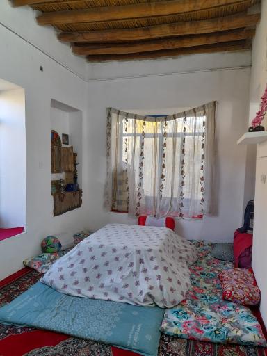 عکس اقامتگاه حمید زینلی