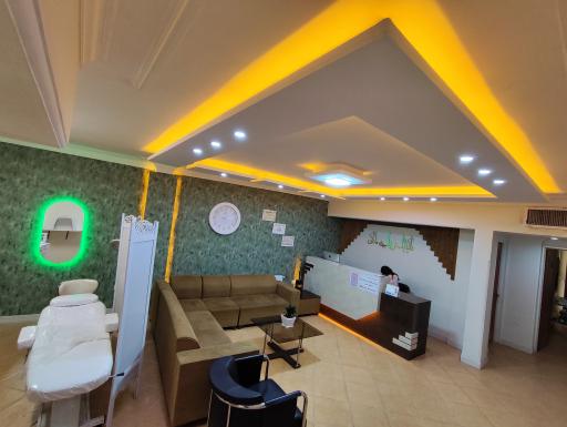 عکس کلینیک زیبایی ماکان