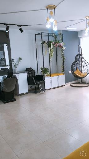 عکس سالن زیبایی و آرایشگاه زنانه نیلای