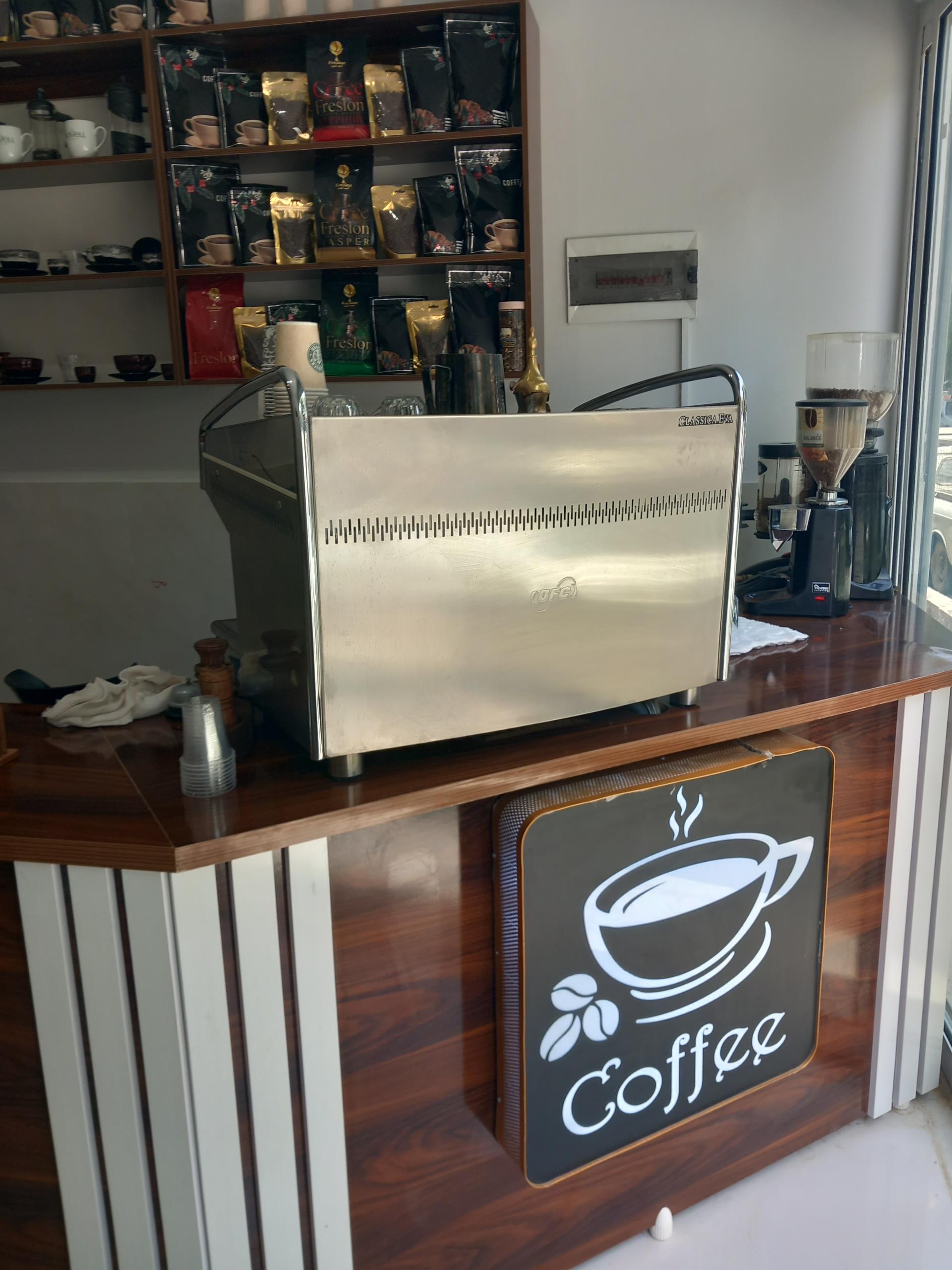 عکس کافه دوستان