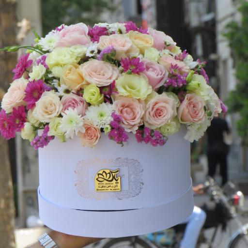 عکس گل فروشی یاس سفید