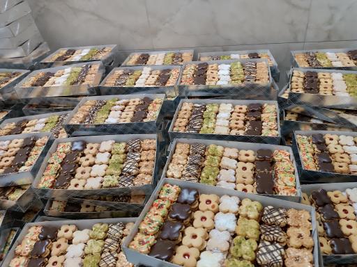 عکس شیرینی سرهنگ
