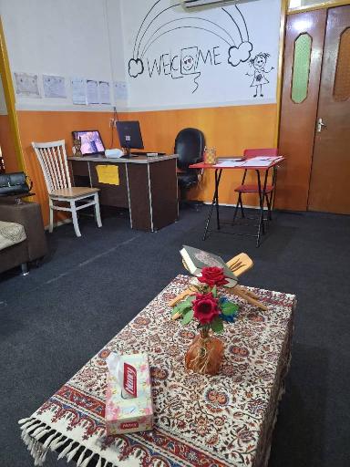 عکس دبستان دخترانه غیر دولتی اندیشه های روشن 