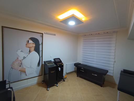 عکس کلینیک زیبایی ماکان