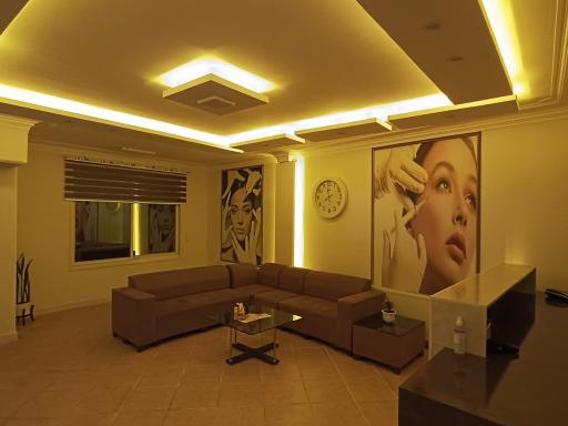 عکس کلینیک زیبایی ماکان