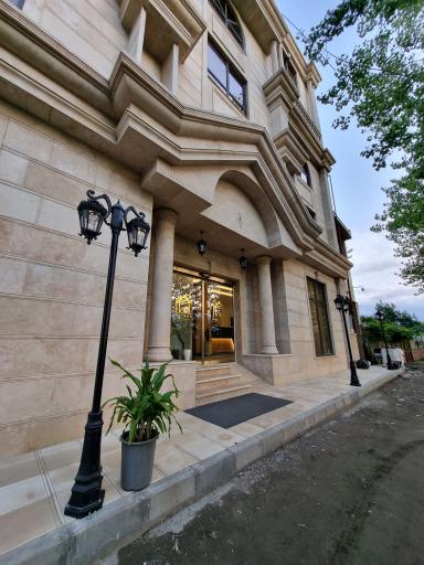 عکس هتل یلوه 