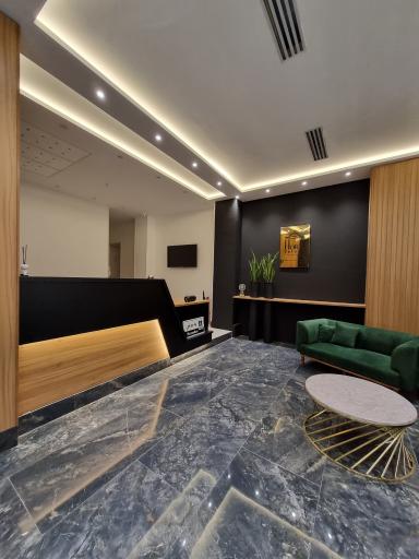 عکس هتل یلوه 