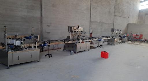 عکس ماشین سازی باقری آراز سازنده ماشین آلات بسته بندی 