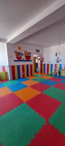 عکس مهد کودک سرزمین شادی 