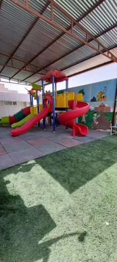 عکس مهد کودک سرزمین شادی 