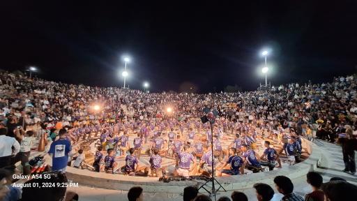 عکس آمفی تئاتر روباز