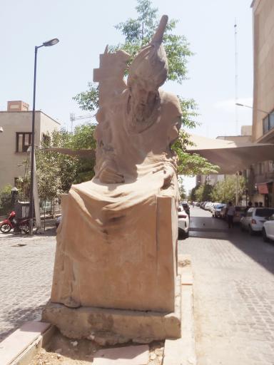 عکس مجسمه کمال الدین بهزاد