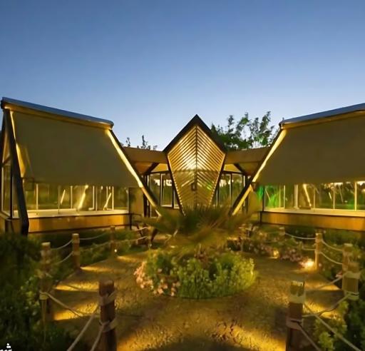 عکس شب‌نشینی شاندیز 