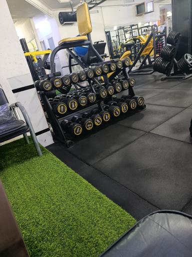 عکس باشگاه بدنسازی فردوسب