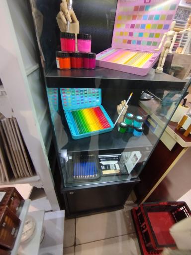 عکس نوشت افزار محام