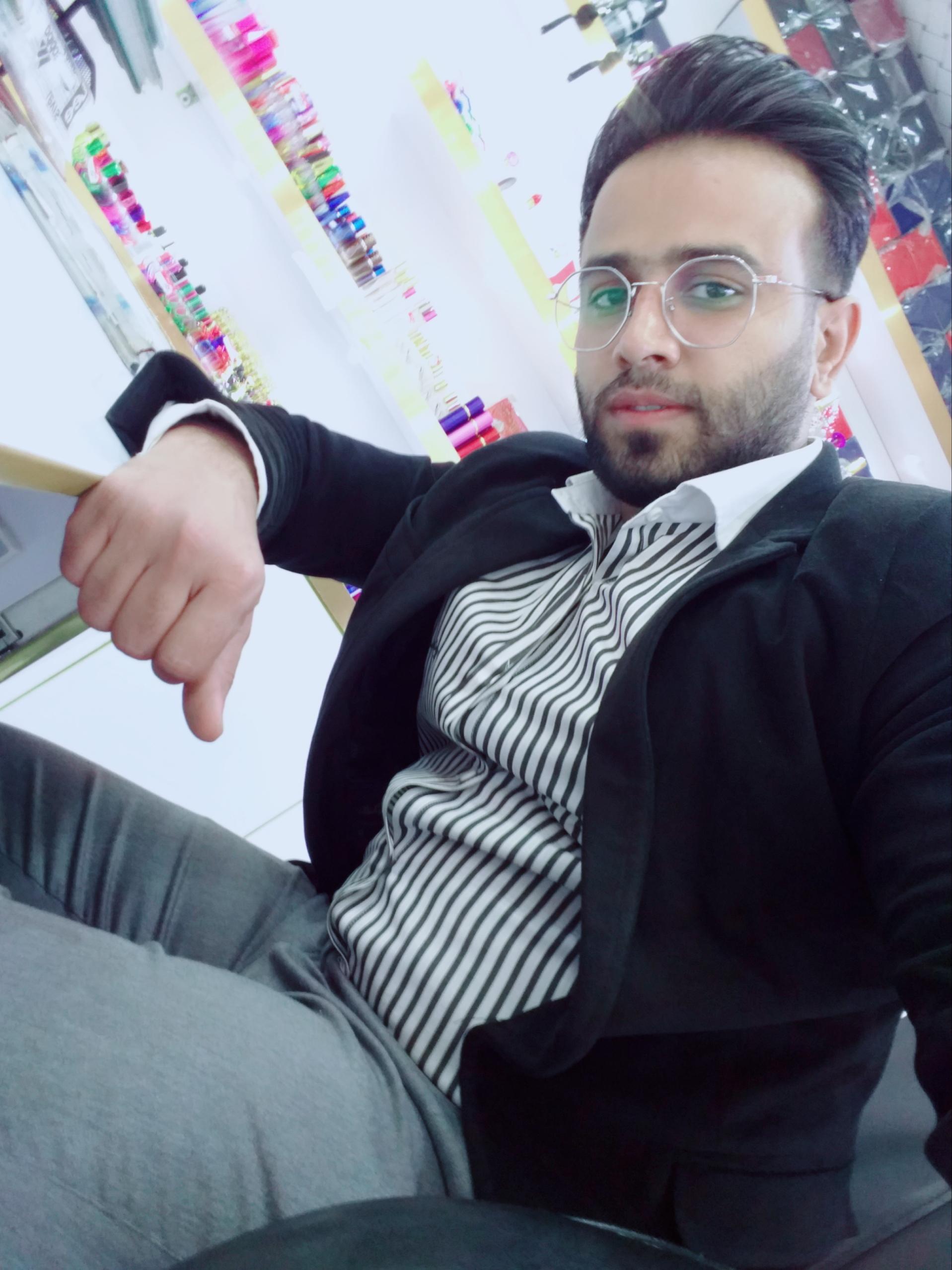 عکس عطر افشار