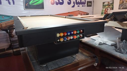 عکس فروشگاه بیلیارد کده 