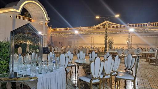 عکس باغ تالار عقیق