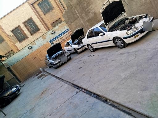 عکس تعمیرگاه تخصصی خودرو 