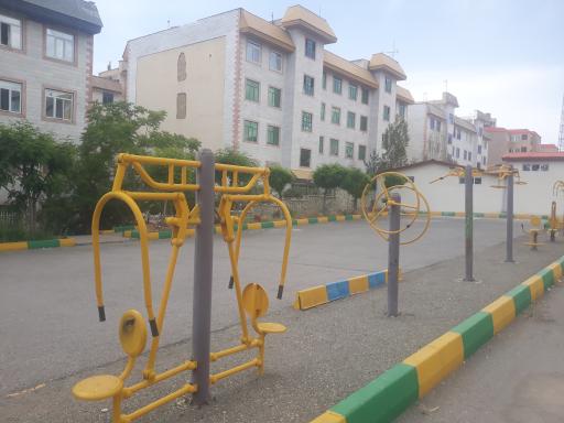 عکس زمین بازی کودکان